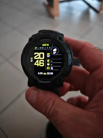Käytetty Garmin Instinct 3 Electronics