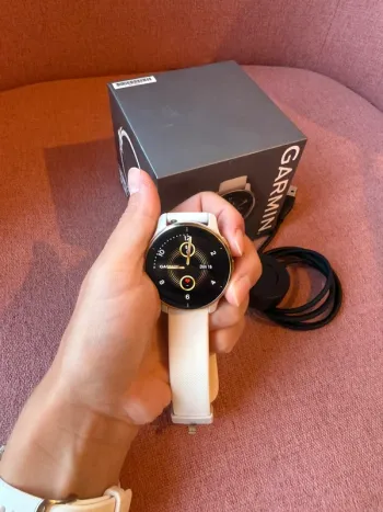 Used Garmin Venu 2 Plus bike — image 3 of 6