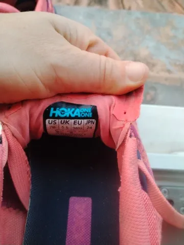 Used Hoka Speedgoat 6 bike — image 5 of 5