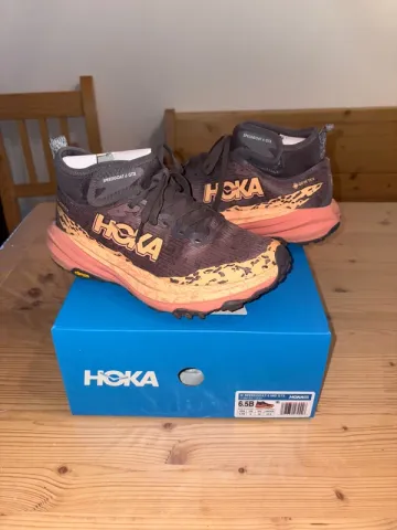 Used Hoka Speedgoat 6 MID GTX bike — image 1 of 9