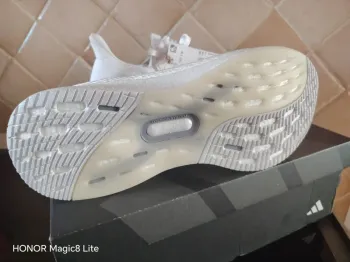 Käytetty Adidas Ultraboost bike — kuva 6 / 13
