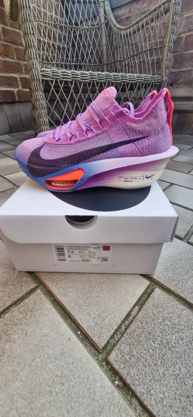 Tweedehands Nike Alphafly Next 3 bike — afbeelding 1 van 6