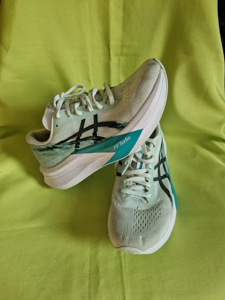 Asics Running Shoes bike de segunda mano — imagen 1 de 6