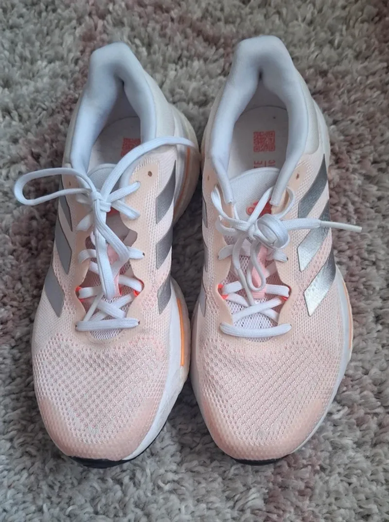 Käytetty Adidas Solarglide 5 W Running Shoes