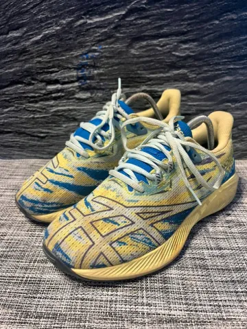 Asics Nosa Tri 15 bike d'occasion — image 2 sur 6