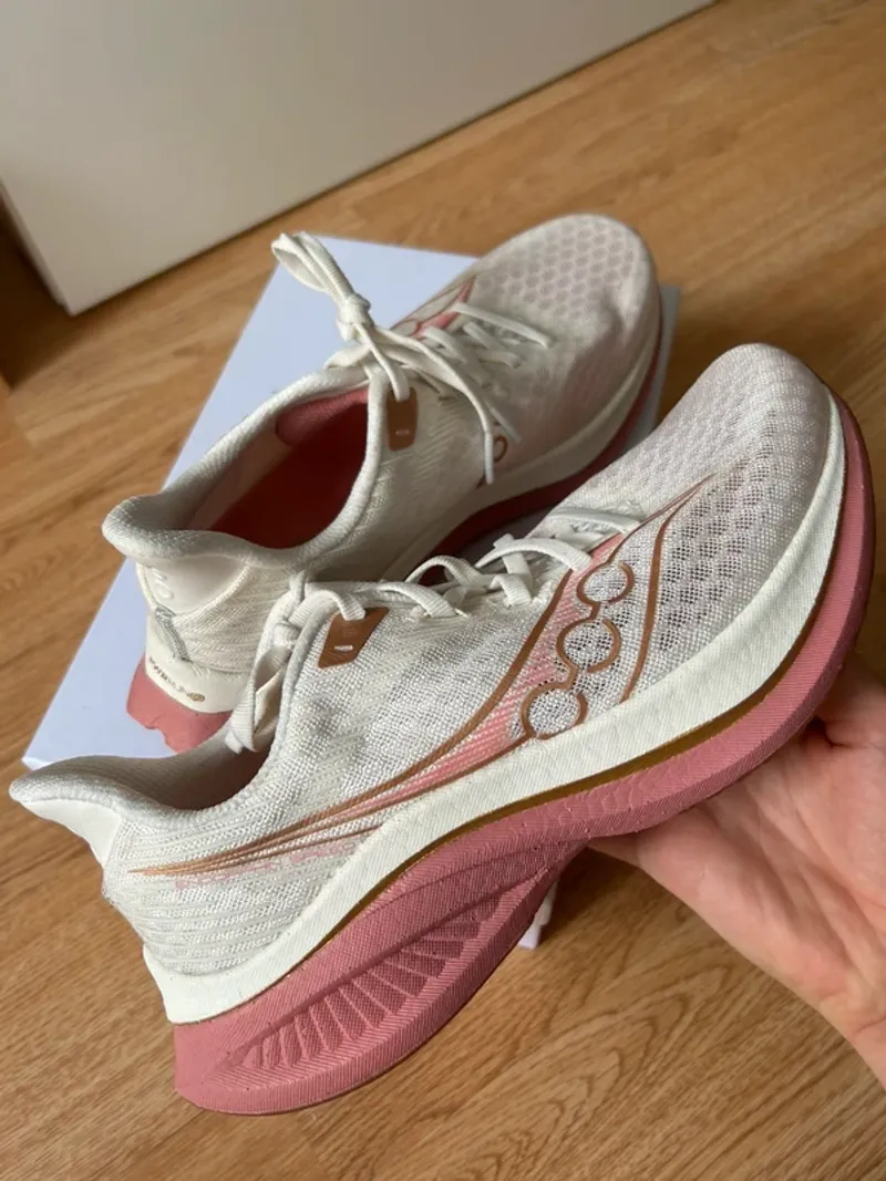 Used Saucony Endorphin Speed 5 bike — image 1 of 7