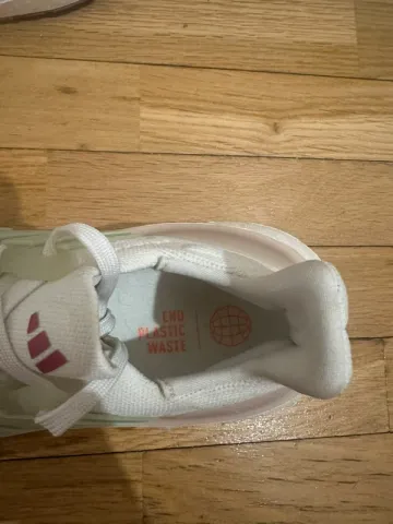 Adidas Ultra Boost bike usato — immagine 3 di 4