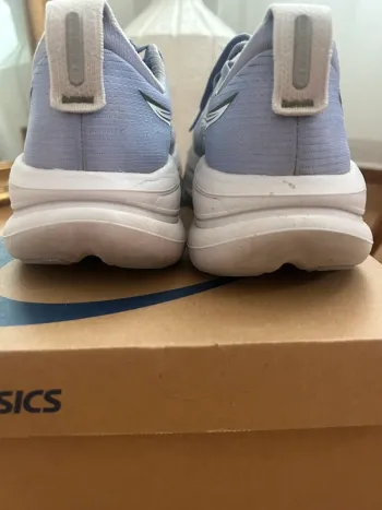 Asics Gel-Nimbus 28 bike d'occasion — image 8 sur 8