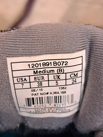 Used Brooks Adrenaline ASR GTX bike — image 4 of 5