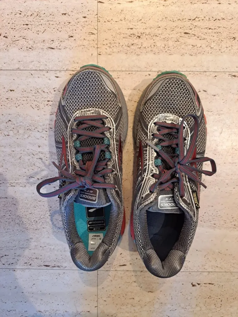 Used Brooks Adrenaline ASR GTX bike — image 5 of 5