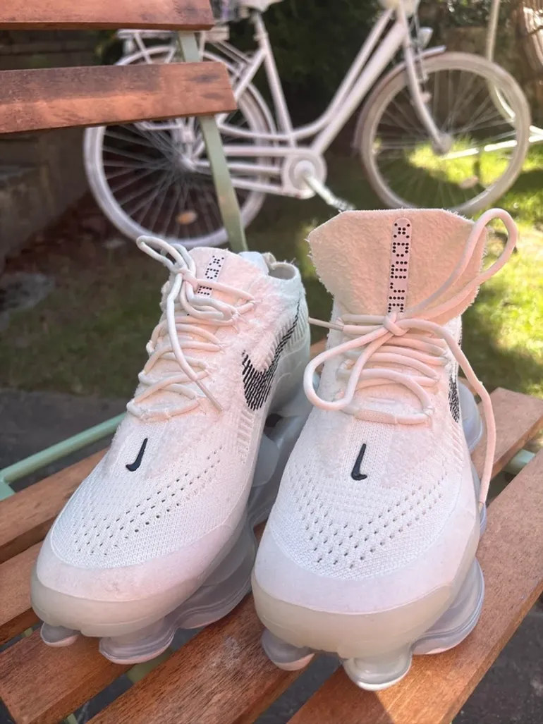 Käytetty Nike Size 41 bike — kuva 1 / 3