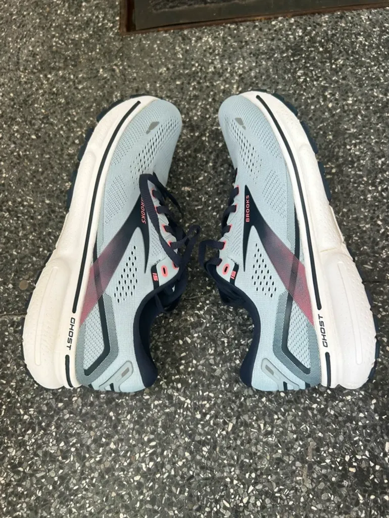 Used Brooks Ghost 15 bike — image 3 of 6