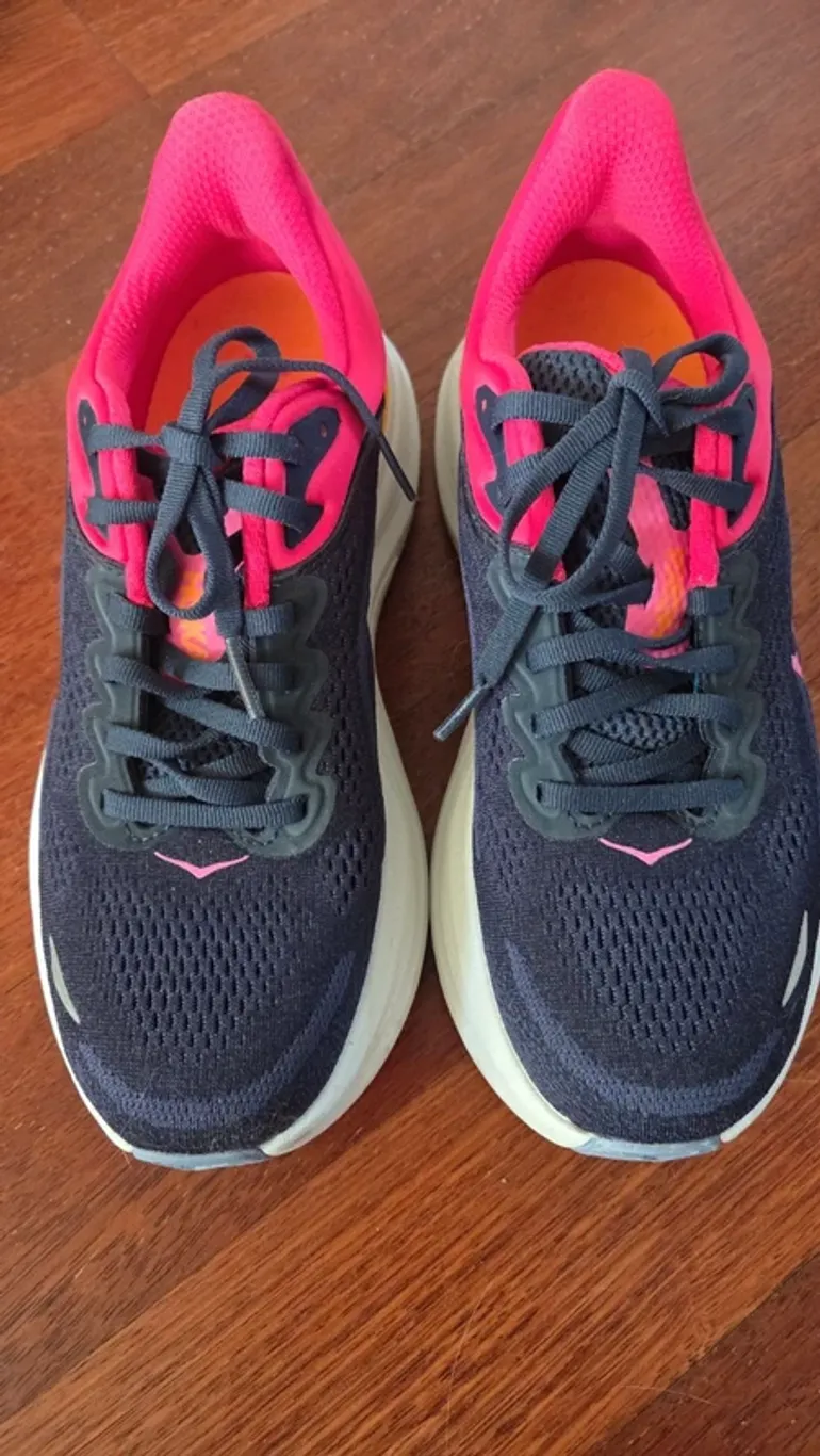 Tweedehands Hoka Bondi 9 bike — afbeelding 6 van 8