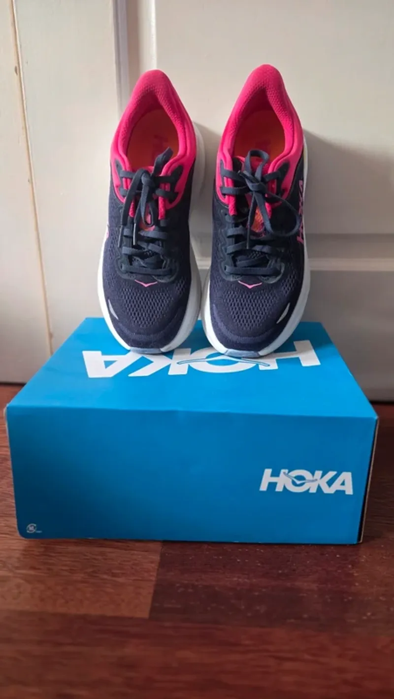 Used Hoka Bondi 9 Running Shoes