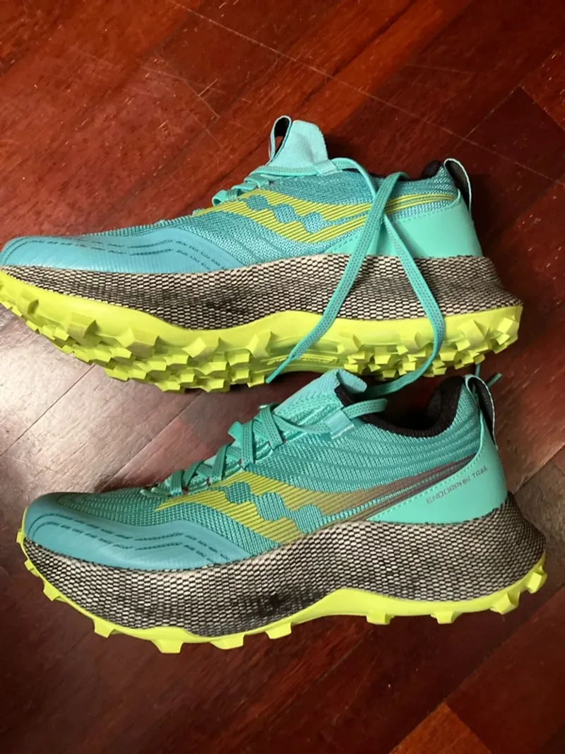 Used Saucony Endorphin Trail bike — image 4 of 7