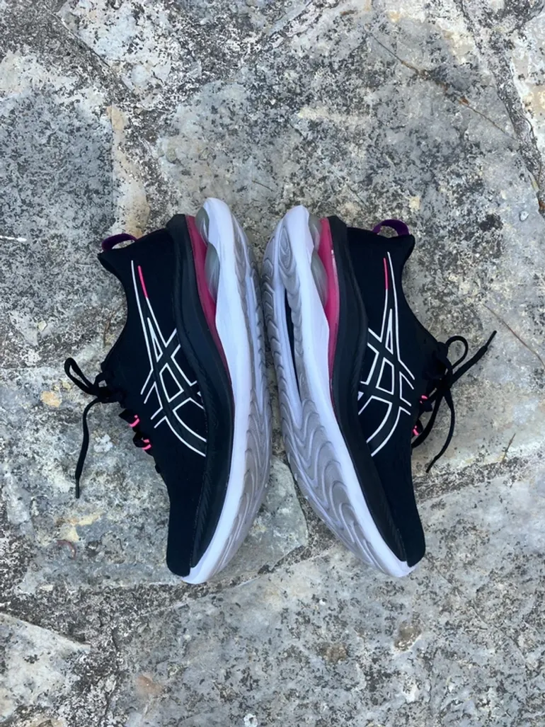 Used Asics Gel-Kinsei bike — image 2 of 7