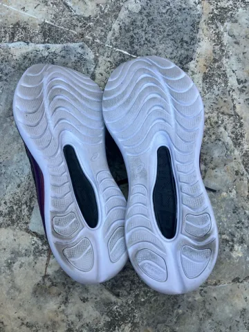 Used Asics Gel-Kinsei bike — image 5 of 7