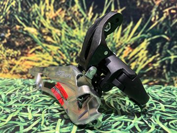 Käytetty Shimano Sora Drivetrain & Pedals