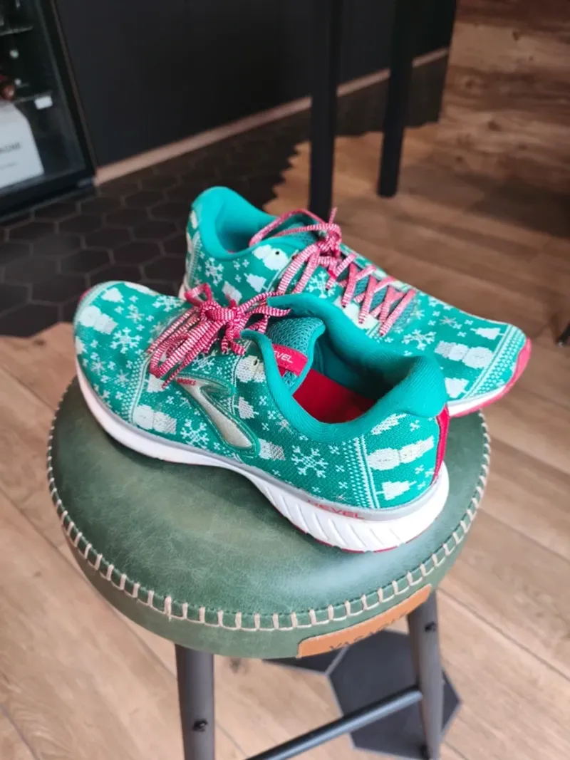 Used Brooks Ghost Running Shoes