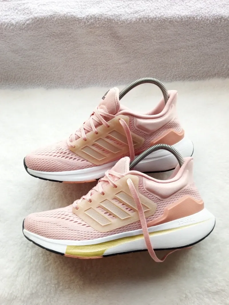 Używany Adidas Basket Running Shoes