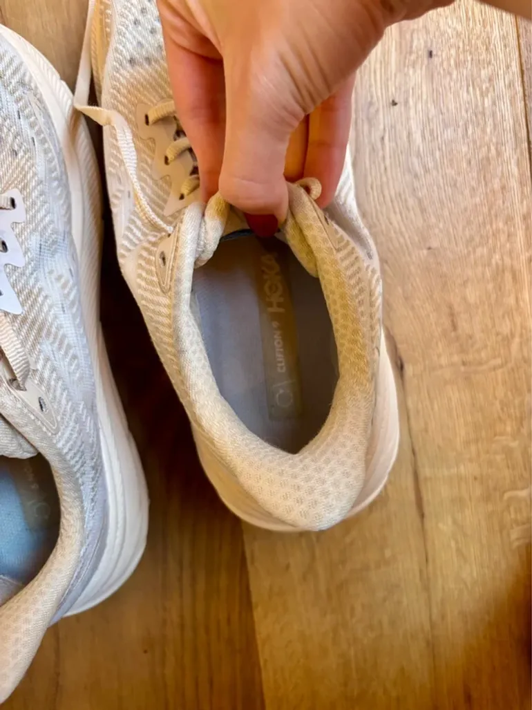 Hoka Clifton 9 bike usato — immagine 5 di 8