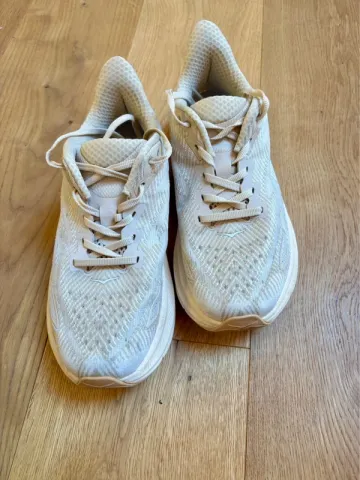 Hoka Clifton 9 bike usato — immagine 4 di 8