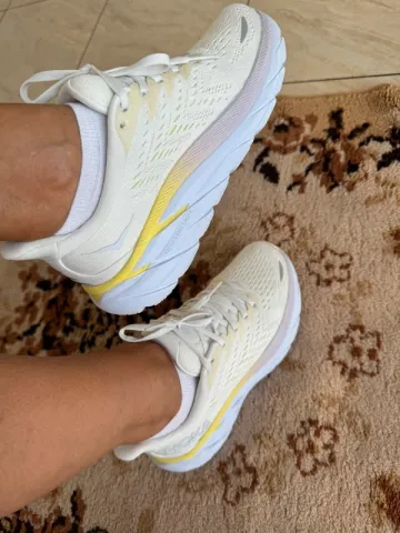 Hoka Clifton 8 bike usato — immagine 2 di 7