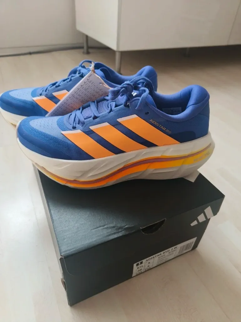 Použité Adidas adistar BYD 2 2026 bike — obrázek 10 z 10