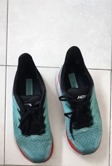 Hoka Clifton 8 bike usato — immagine 3 di 3