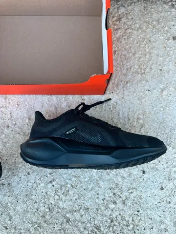 Tweedehands Pegasus Nike Air Zoom 41 GORE-TEX bike — afbeelding 5 van 5
