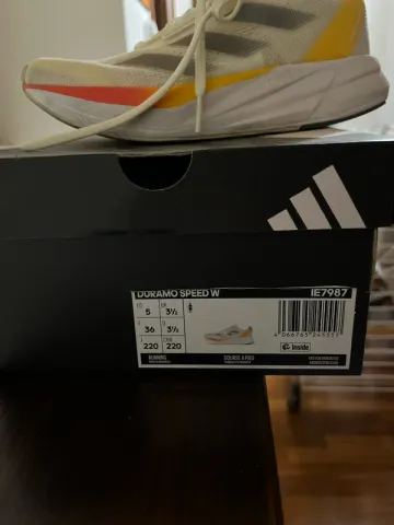 Käytetty Adidas Running Shoes bike — kuva 9 / 9