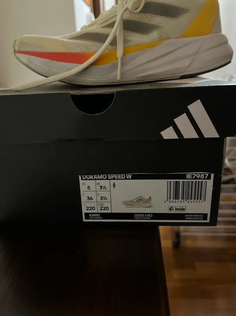 Käytetty Adidas Running Shoes bike — kuva 9 / 9