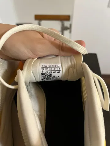 Käytetty Adidas Running Shoes bike — kuva 8 / 9