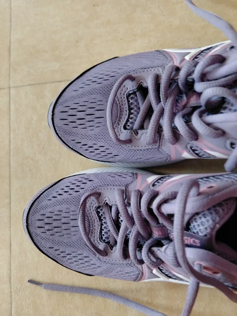 Used Asics Windhaw bike — image 5 of 10