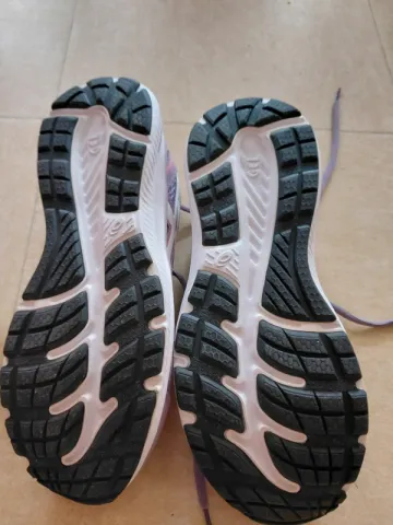 Used Asics Windhaw bike — image 7 of 10