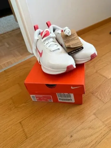 Used Nike Promina Running Shoes