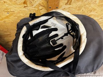 Gebrauchtes Ekoi AR13 Helmet 2024 bike — Bild 4 von 5