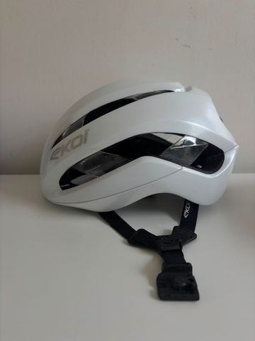 Używany Ekoi Crystal Helmet 2025 bike — zdjęcie 6 z 6