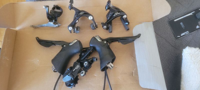 Used Shimano 105 5800 2x11-fach Gruppe 2019 Groupset