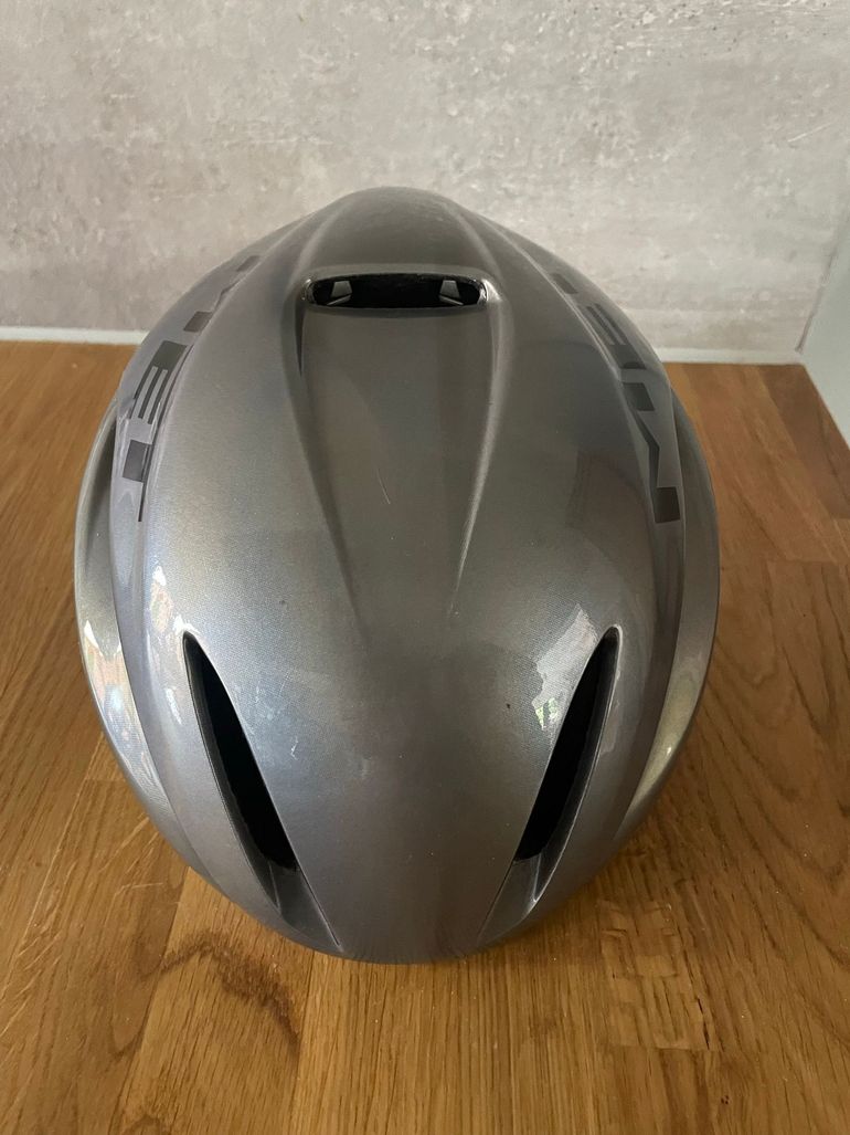 Gebrauchtes MET Manta MIPS Helmet 2025 bike — Bild 3 von 6