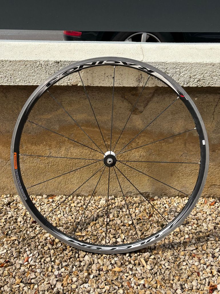 Używany Fulcrum Racing 3 Wheels bike — zdjęcie 4 z 5