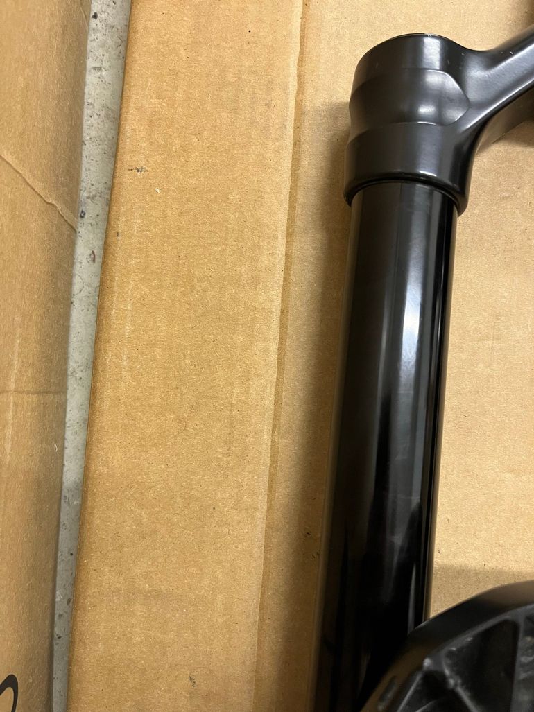 Gebrauchtes Manitou Mezzer Pro 2023 bike — Bild 8 von 12