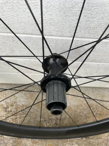 Gebrauchtes Roval Rapide CLX 2024 bike — Bild 4 von 8