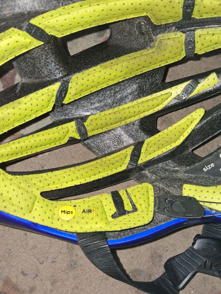 Używany Ekoi Casco Bici gara 2024 bike — zdjęcie 2 z 5