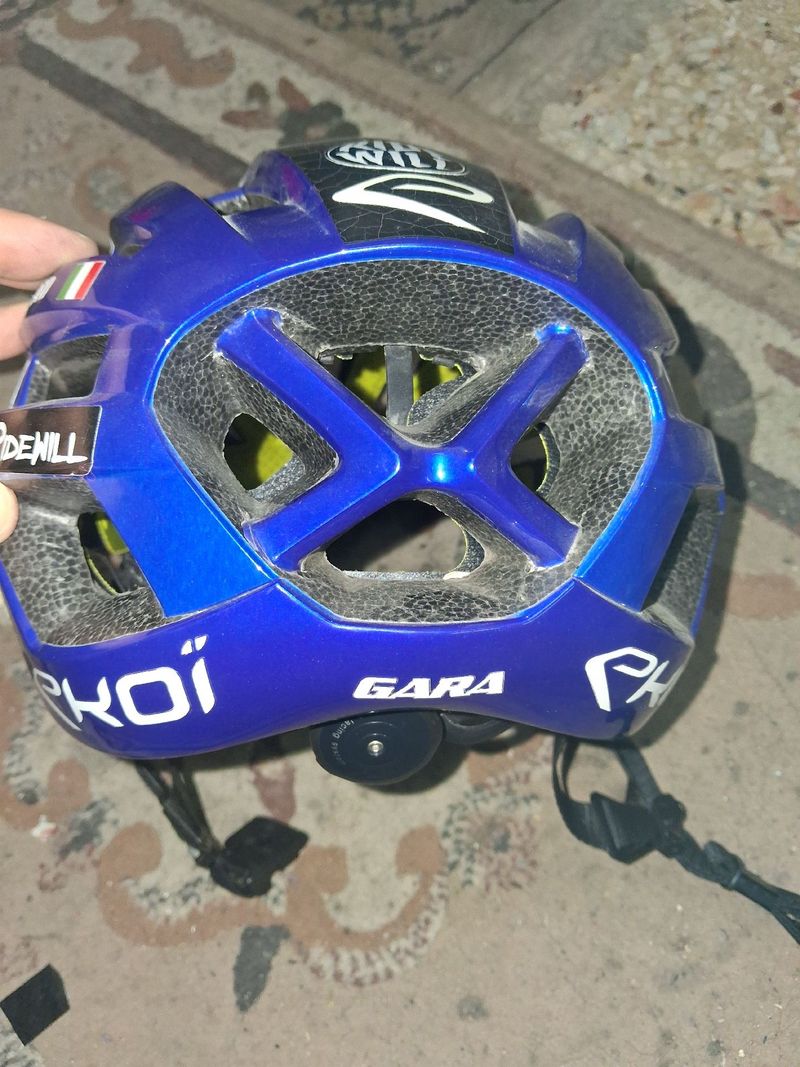 Tweedehands Ekoi Casco Bici gara 2024 Cycling Accessories