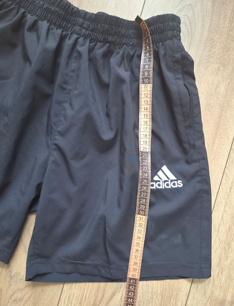 Gebrauchtes Adidas Shorts 2024 bike — Bild 5 von 8
