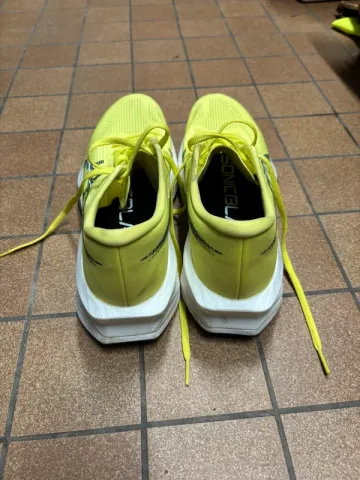 Käytetty Asics Sonicblast bike — kuva 4 / 4