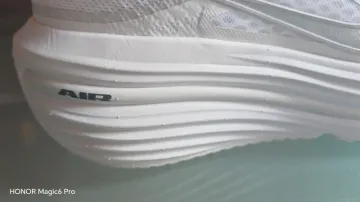 Used Nike Air Winflo 12 bike — image 2 of 12