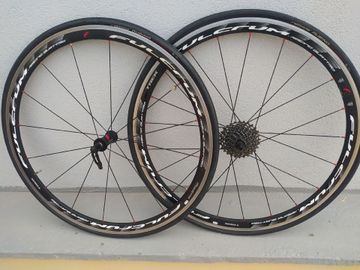 Used Fulcrum 4 bike — image 3 of 3