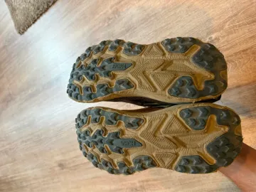 Hoka Challenger 8 bike d'occasion — image 4 sur 5